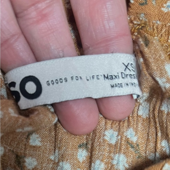 Boho Tiered Burt Orange Floral Maxi Summer Dress With Open Back Detail
Size XS - Picture 10 of 11